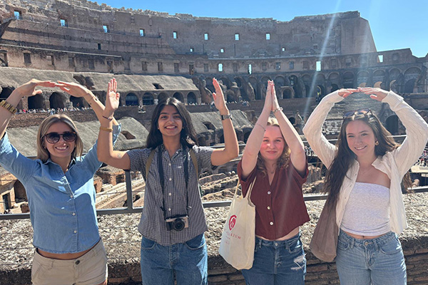 O-H-I-O in Italy