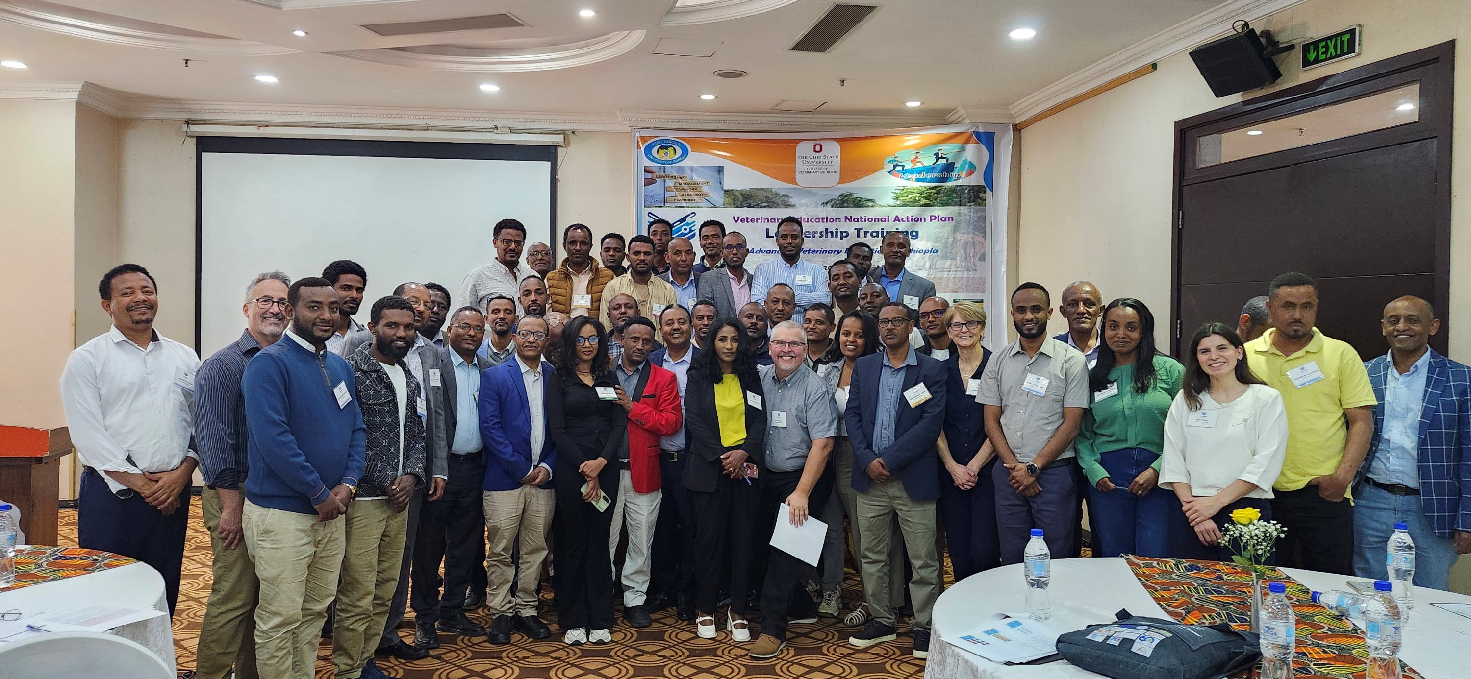 group photo of veterinarians attending training Ethiopia