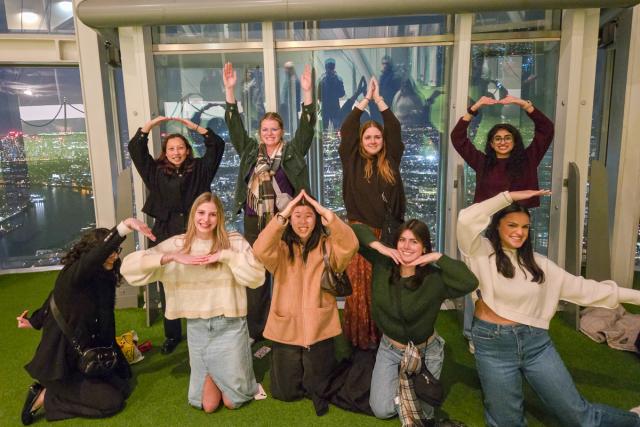 Females spell out O-H-I-O