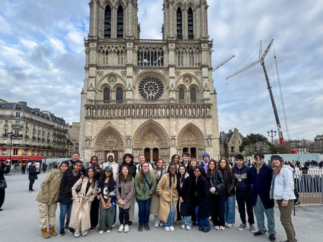 Large group in front of Notre Dame