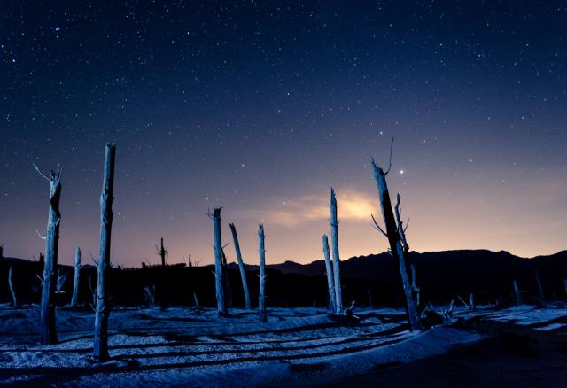 Night scene at Theewaterskloof Dam