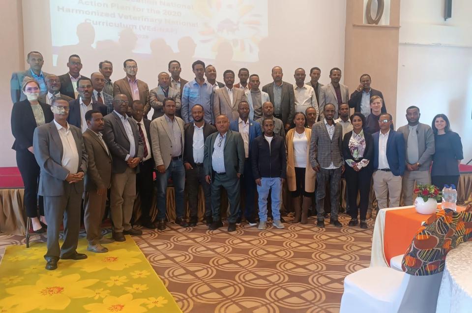 Group photo of people who attended the veterinary medicine conference.