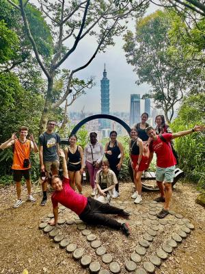 Students and Piletz overlooking Taipei