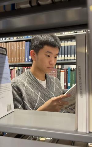 Run Tian at the library